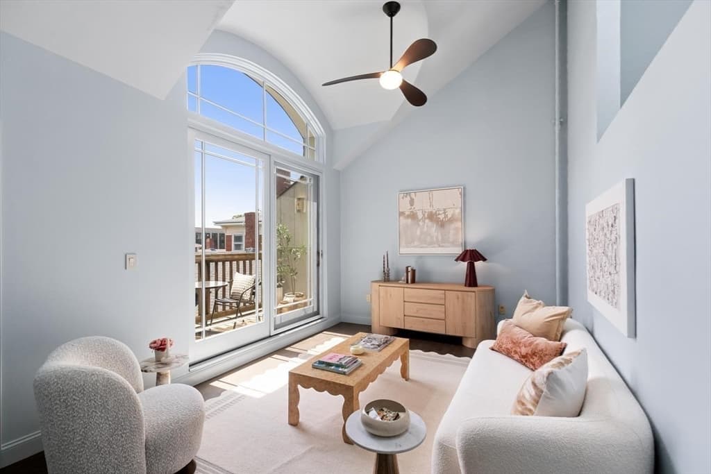 7 Crombie St # 10, Salem MA 01970 photo 13