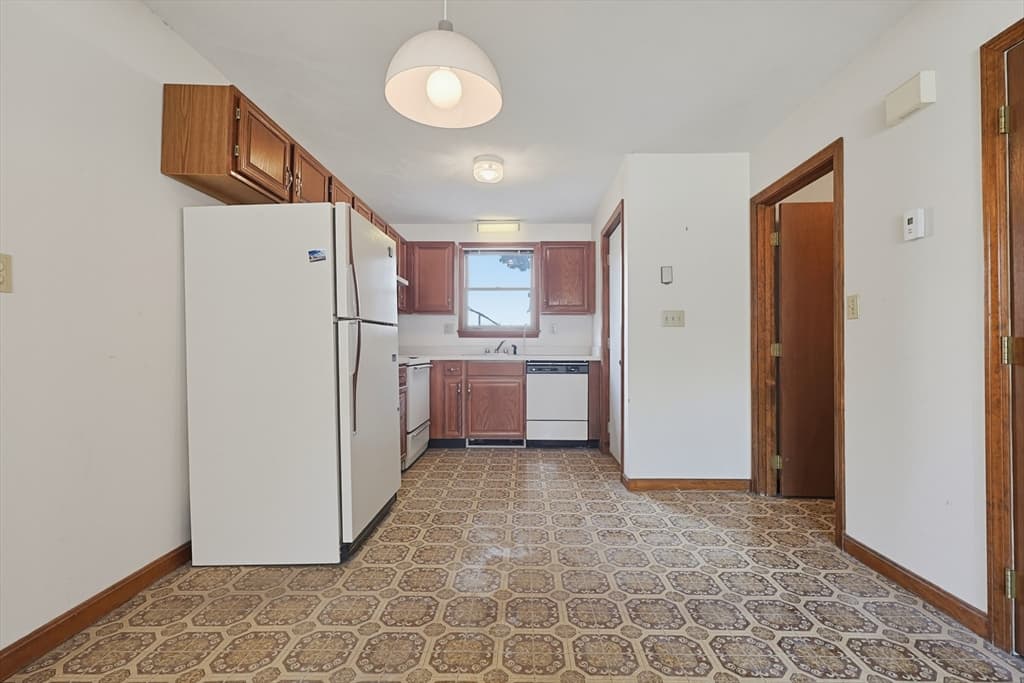 10 Cutler Street # 10, Somerville MA 02145 photo 6