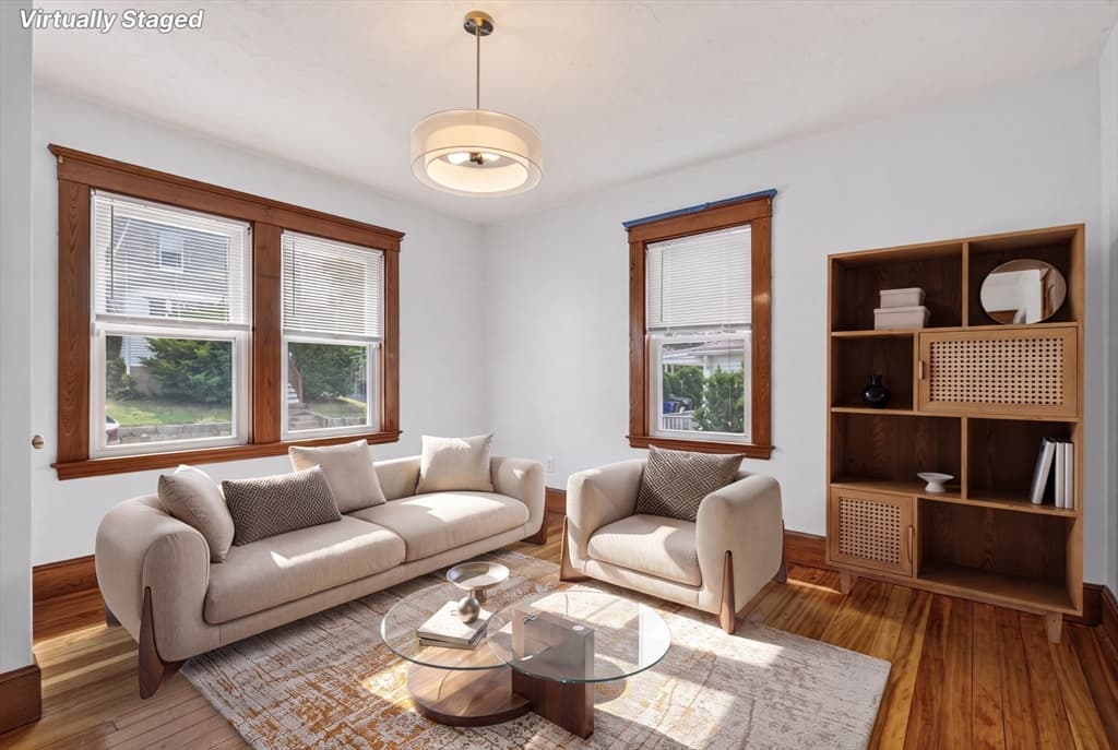34 Bay View St, Quincy MA 02169 photo 2