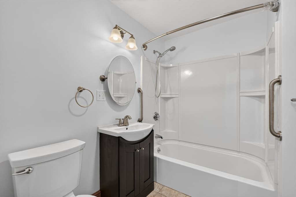 34 Bay View St, Quincy MA 02169 photo 14