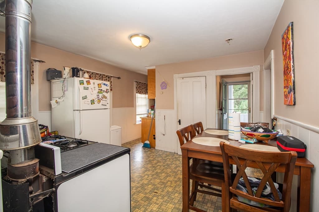 18 Steele St, Worcester MA 01607 photo 33