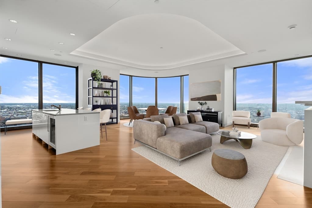1 Dalton Street # 4504, Boston MA 02115