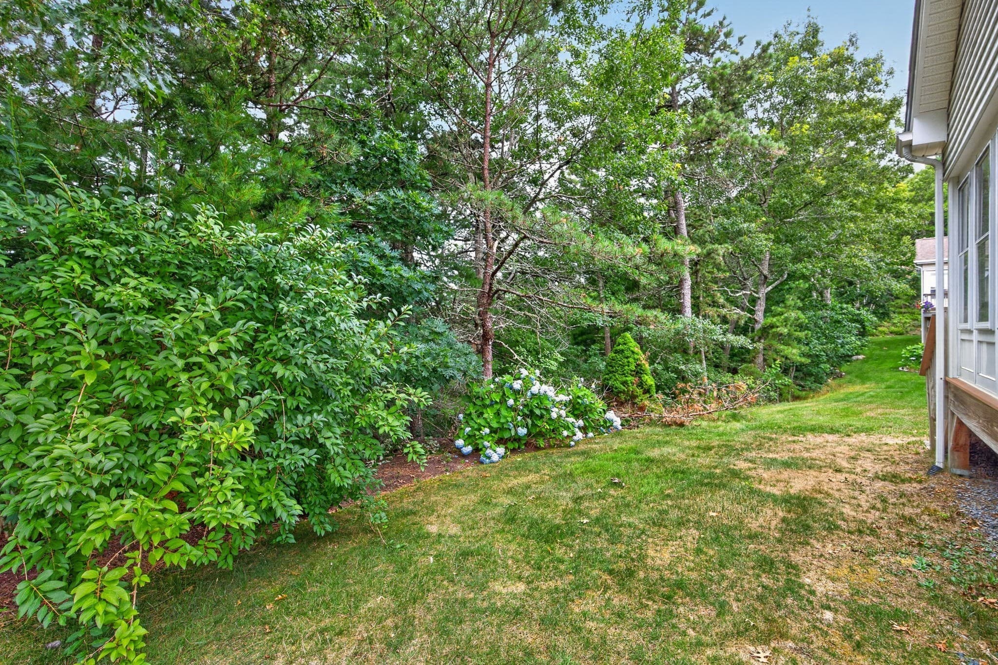 Single Family Residence at 7 White Trellis, Plymouth MA 02360, photo 33 of 40