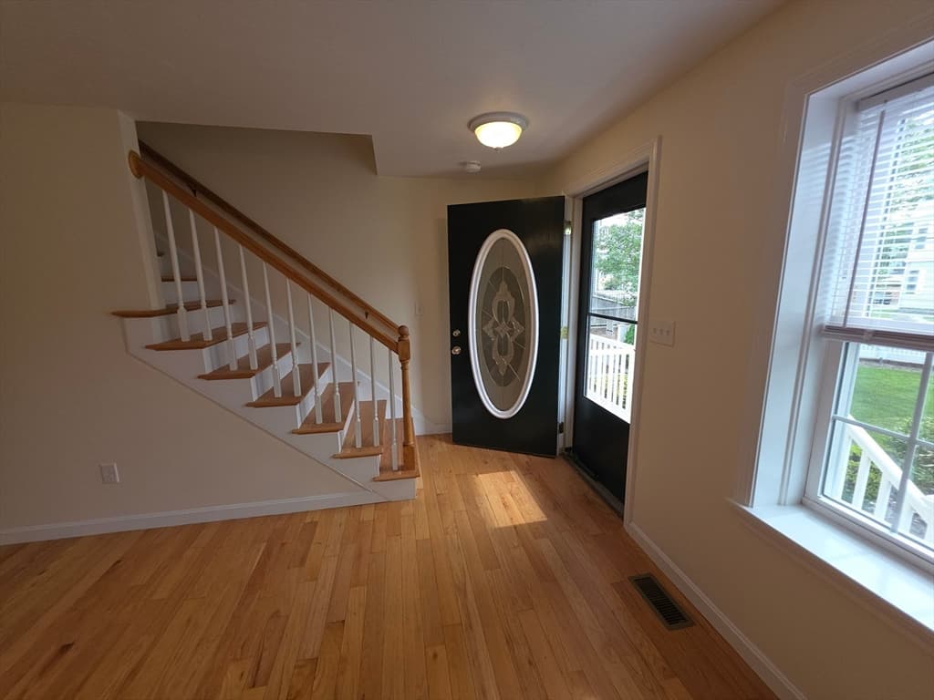 958 Warren Ave # 8, Brockton MA 02301 photo 5
