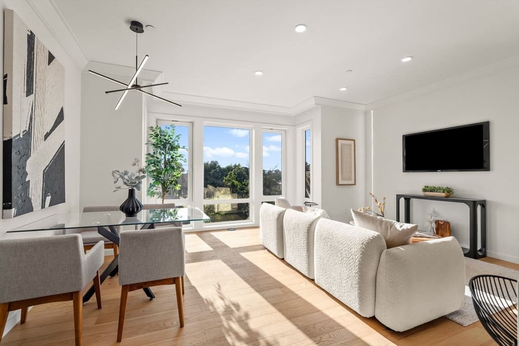 388 Washington Street # 303, Quincy MA 02169 photo 6