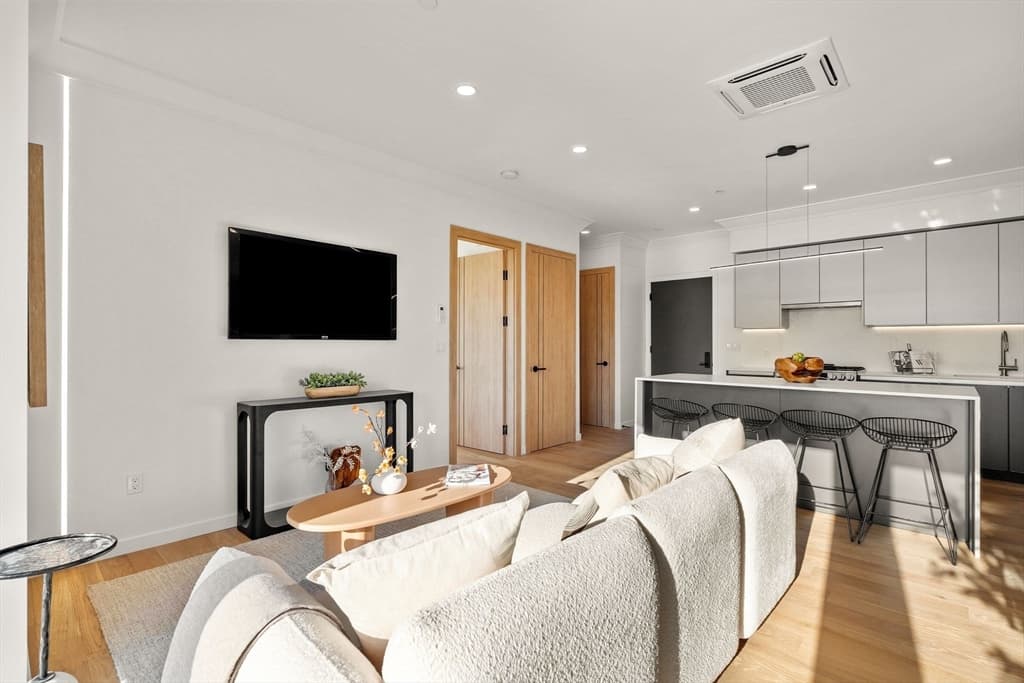 388 Washington Street # 303, Quincy MA 02169 photo 5