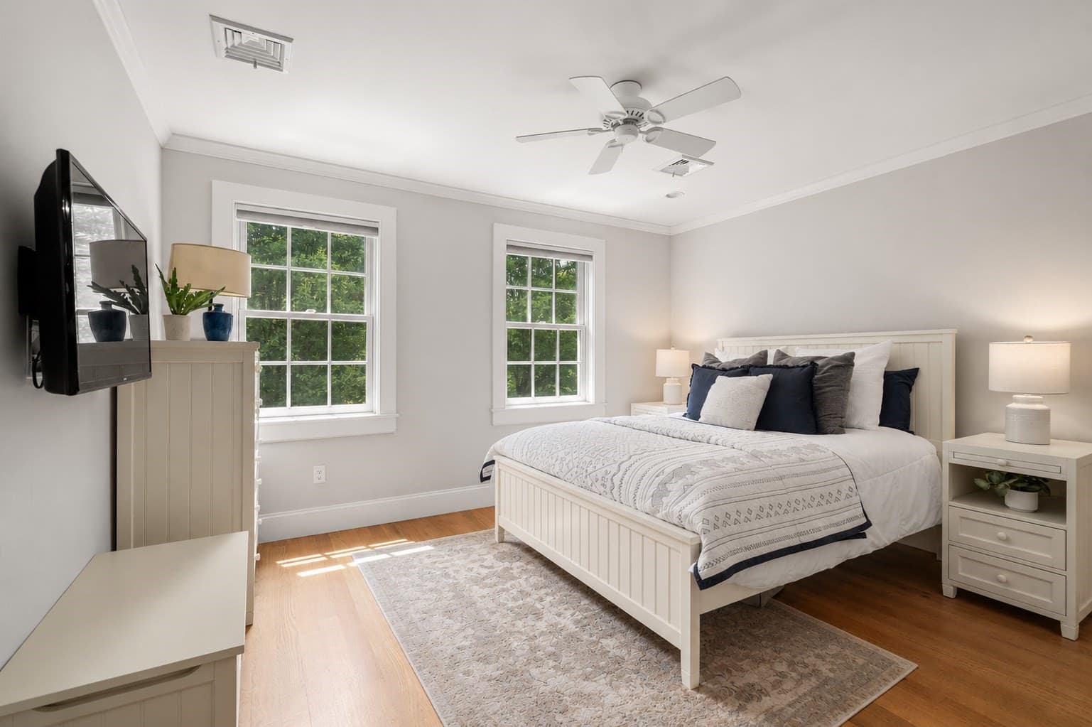 Condominium at 32 Maple Lane # 32, Medfield MA 02052, Medfield, photo 16 of 41