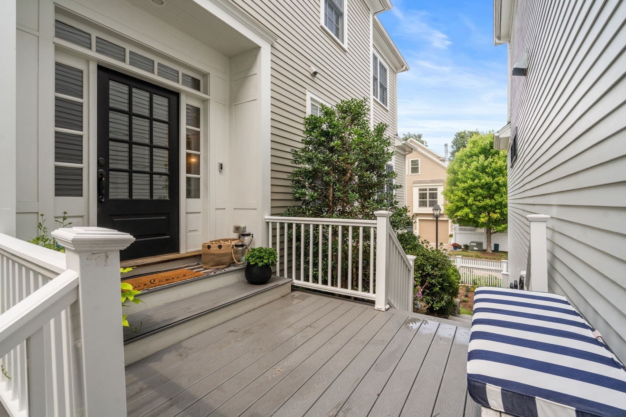 Condominium at 32 Maple Lane # 32, Medfield MA 02052, Medfield, photo 32 of 41