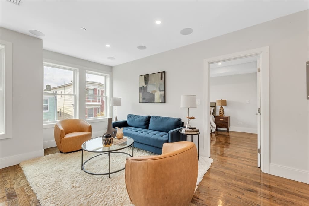 199 Havre St # 1, Boston MA 02128 photo 2