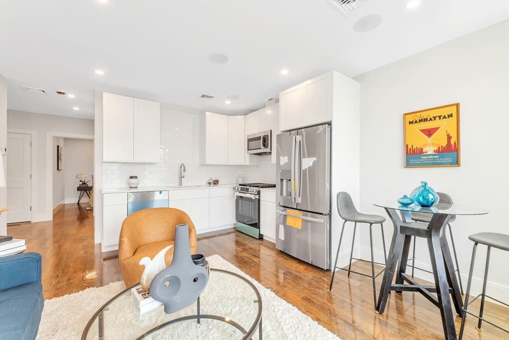 199 Havre St # 1, Boston MA 02128 photo 3