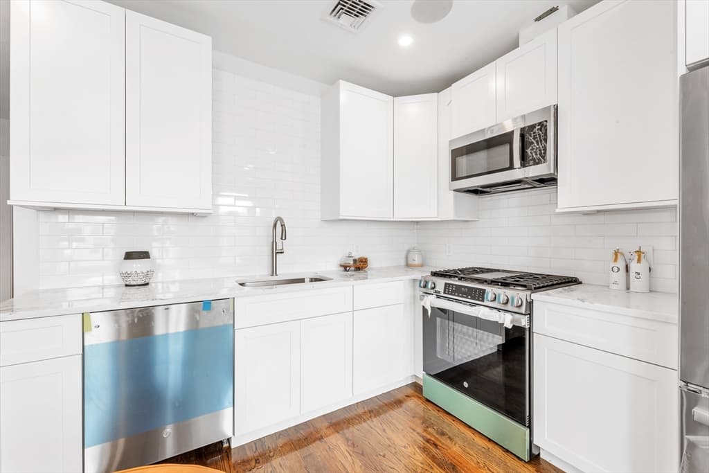199 Havre St # 1, Boston MA 02128 photo 10
