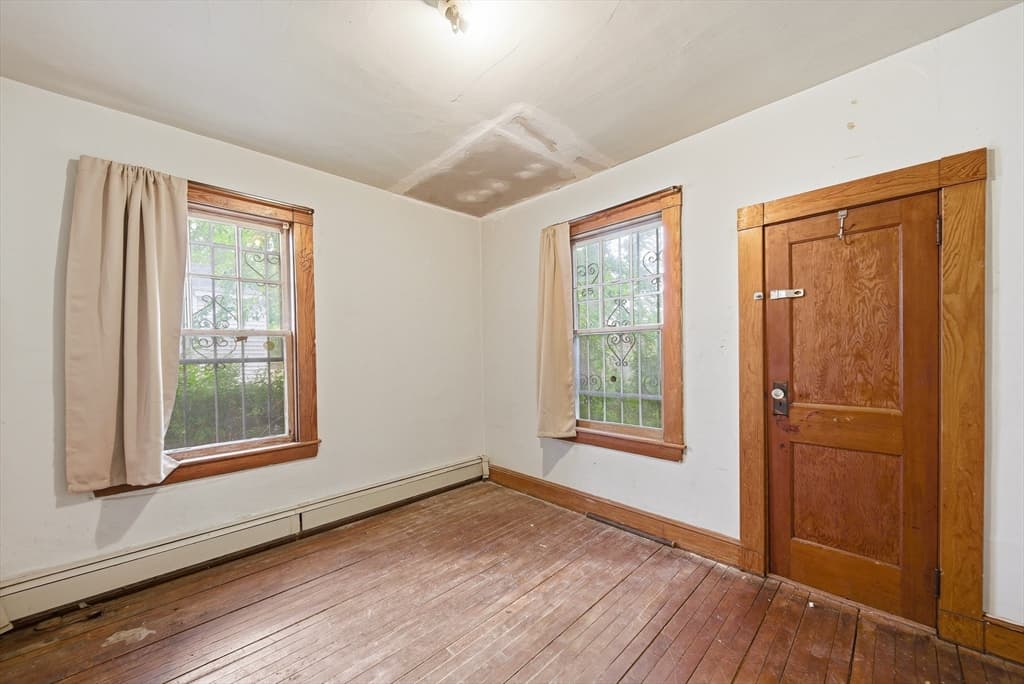 100 Taunton, Boston MA 02136 photo 12