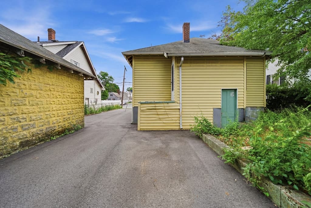 100 Taunton, Boston MA 02136 photo 24