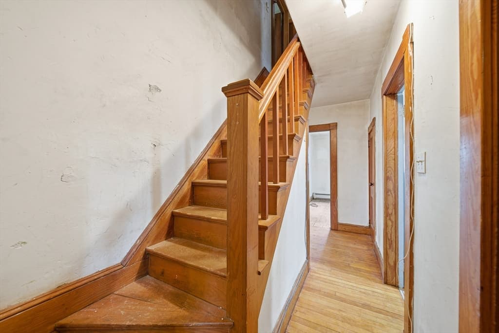 100 Taunton, Boston MA 02136 photo 14