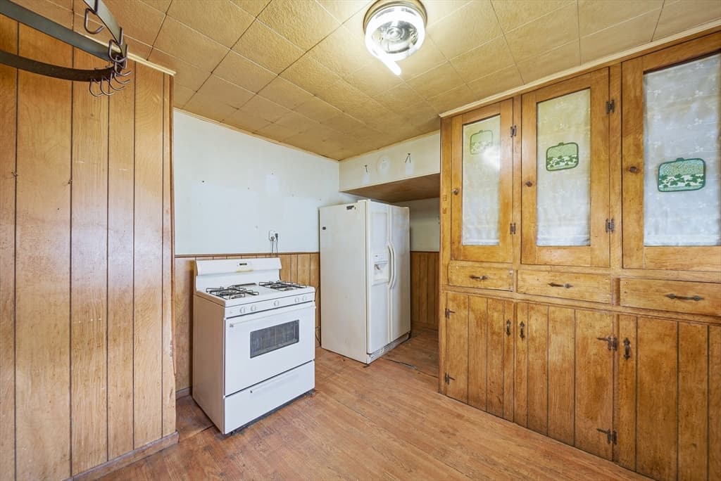 100 Taunton, Boston MA 02136 photo 8