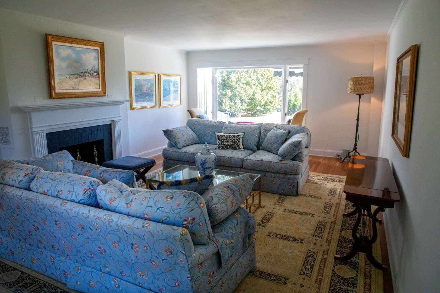 Single Family Residence at 512 River Road, Westport MA 02790, photo 3 of 37