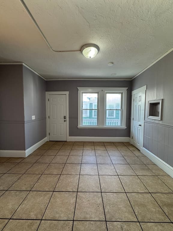 162 S Pleasant St, Haverhill MA 01835 photo 12