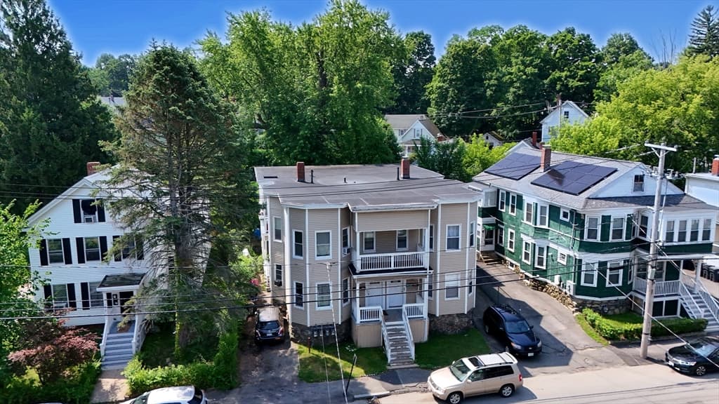 162 S Pleasant St, Haverhill MA 01835 photo 4