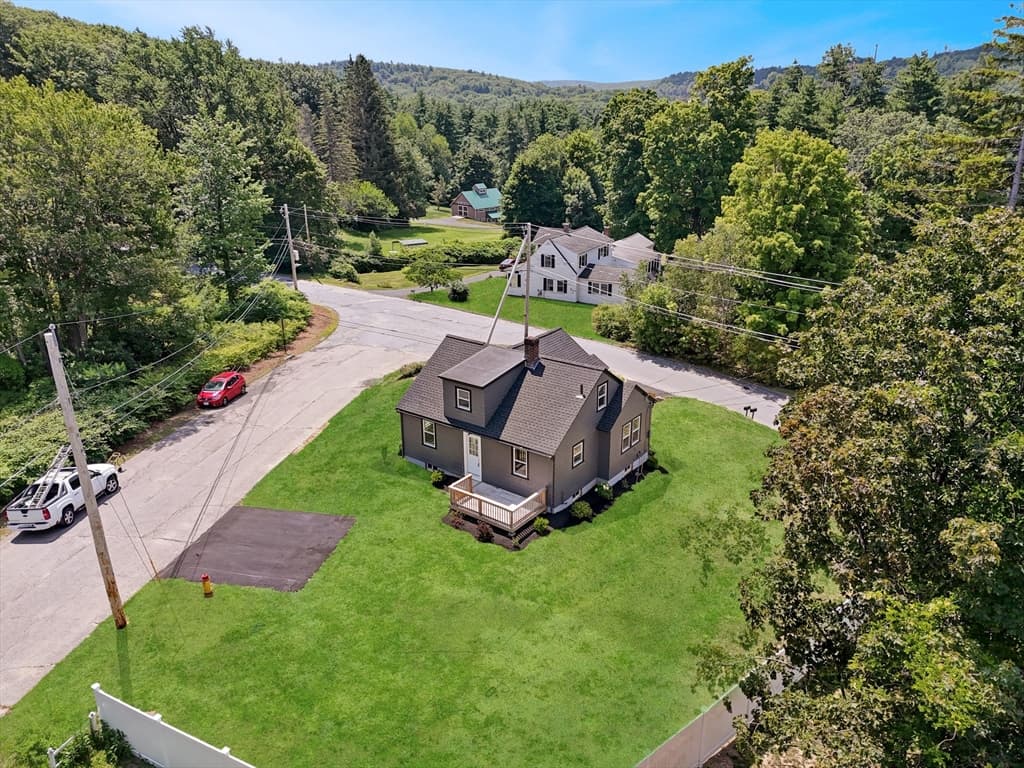 35 Richardson Rd, Fitchburg MA 01420 photo 8