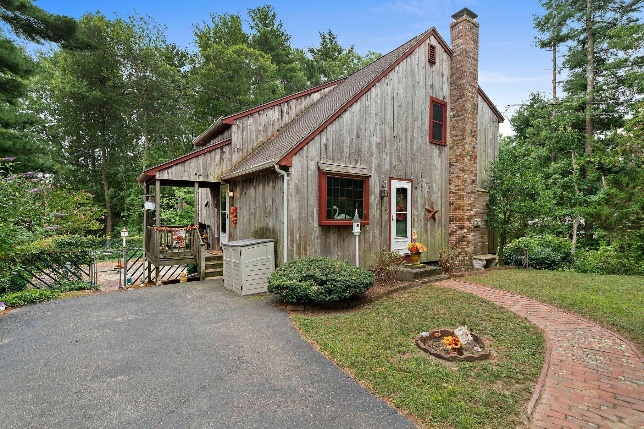 81 Furnace St, Marshfield MA 02050
