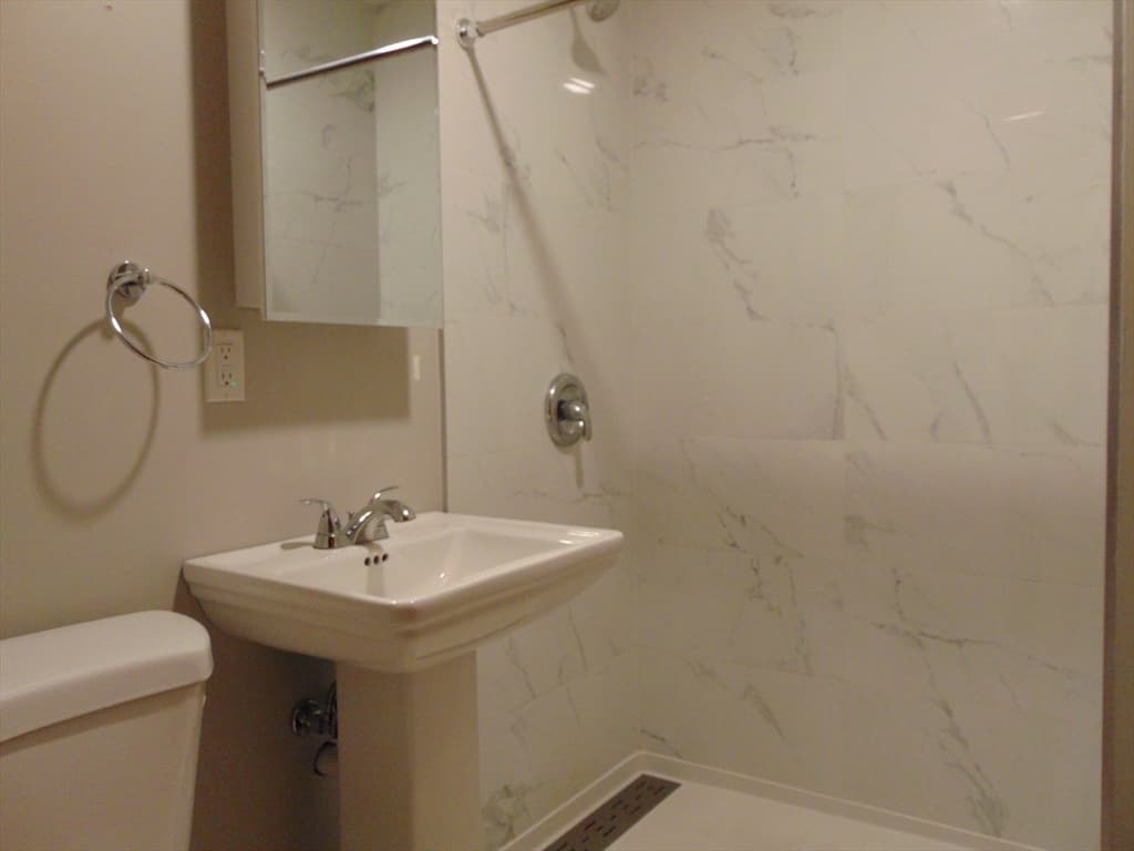 34 - 36 Crawford Street, Gardner MA 01440 photo 8