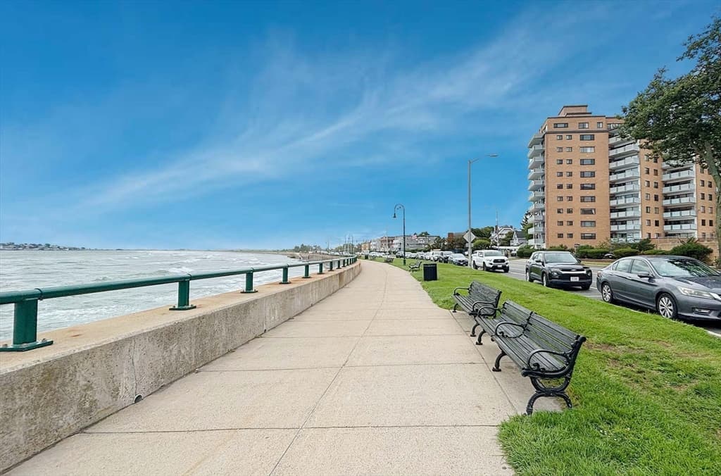 295 Lynn Shore Dr # 104, Lynn MA 01902 photo 6