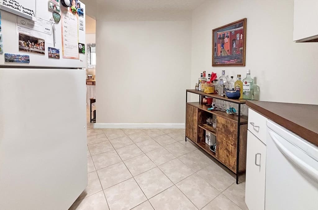295 Lynn Shore Dr # 104, Lynn MA 01902 photo 12