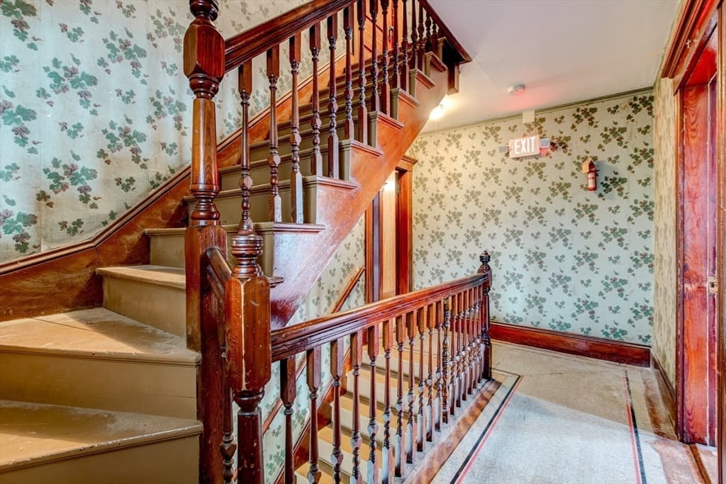 52 Bemis Rd, Fitchburg MA 01420 photo 6