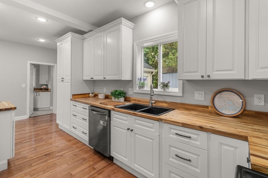 329 Pleasant Street, Ashland MA 01721 photo 7