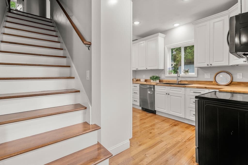 329 Pleasant Street, Ashland MA 01721 photo 11