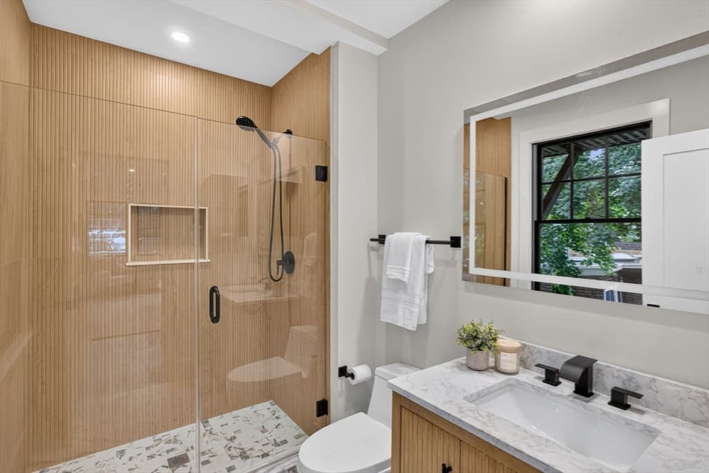 21 Brewster Street, Provincetown MA 02657 photo 28
