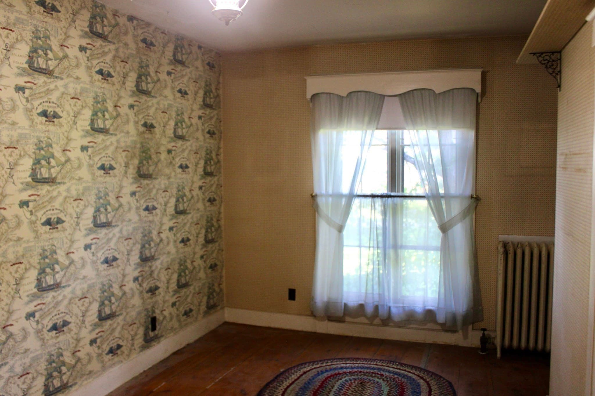 3 Family at 30 Main St, Northfield MA 01360, Northfield, photo 8 of 41