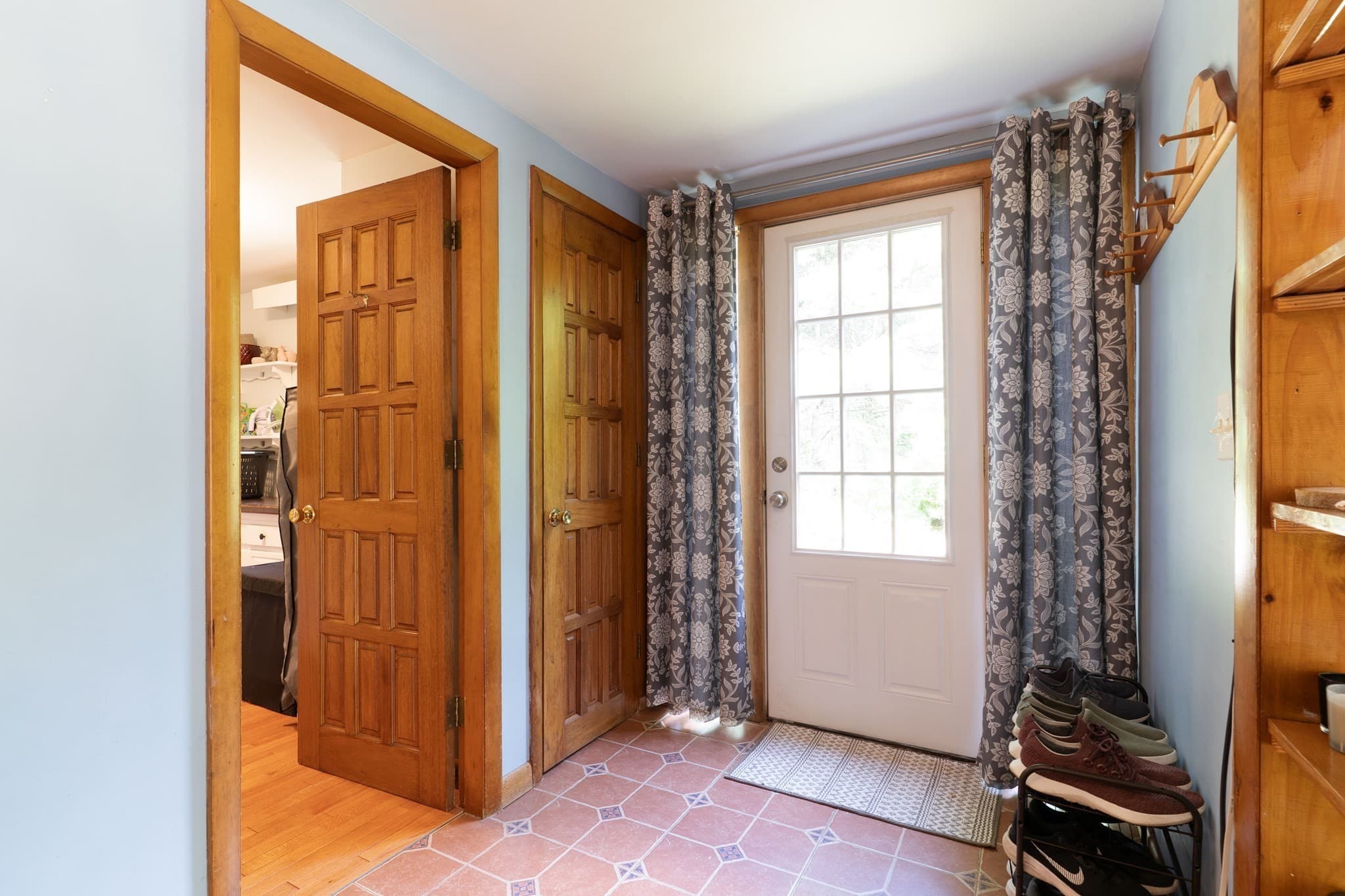 Single Family Residence at 31 Little Alum Rd, Brimfield MA 01010, Brimfield, photo 14 of 42