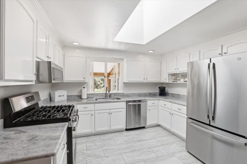 106 Pine Street, Yarmouth MA 02675 photo 9