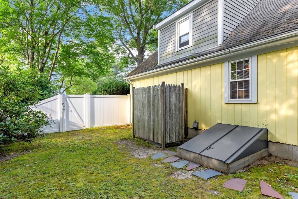 95 Winslow Rd, Falmouth MA 02556 photo 26