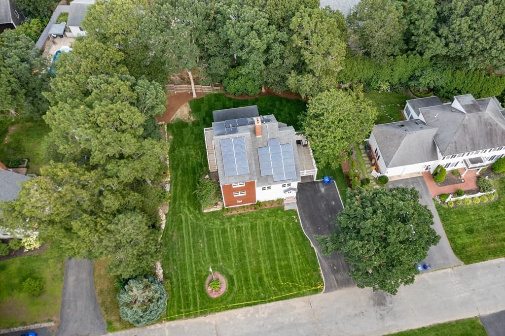 43 Seabreeze Dr, Bourne MA 02532 photo 2