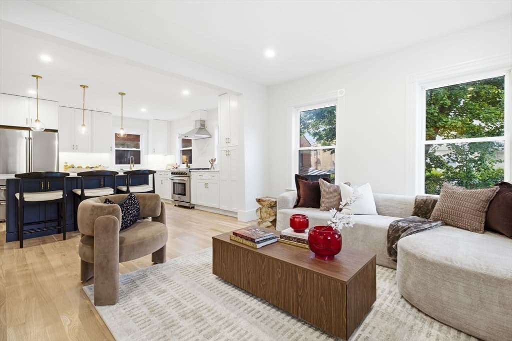 80 Dell Ave, Melrose MA 02176 photo 7