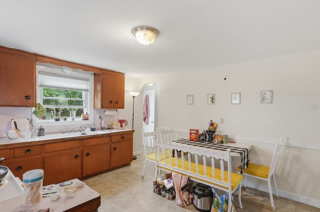 3-4 Jackson Place, Waltham MA 02453 photo 11