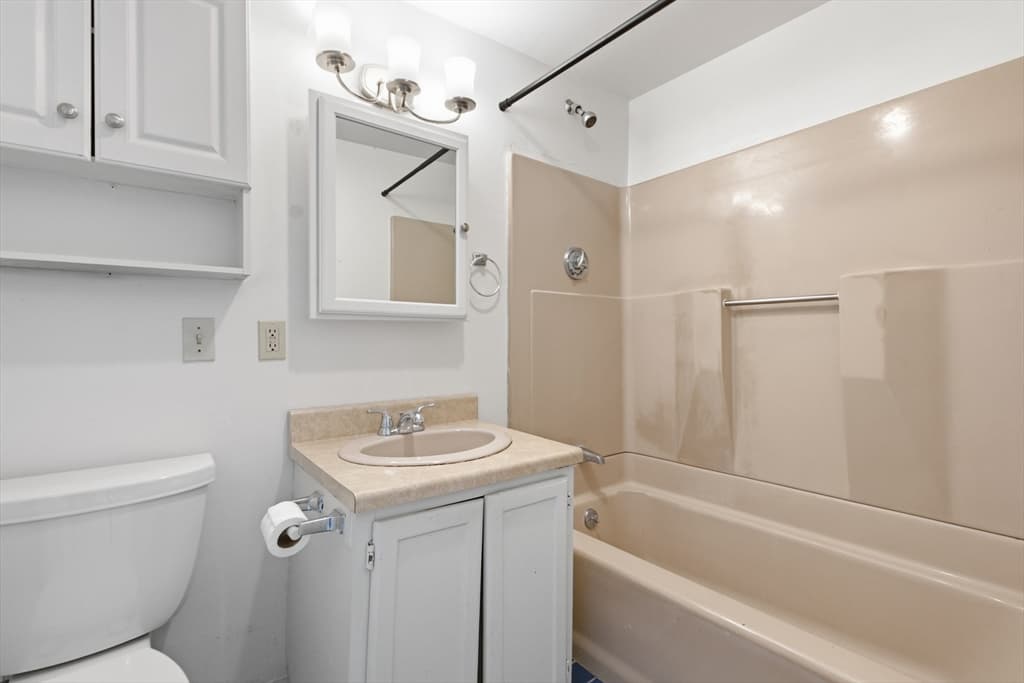32 Brayton Rd, Boston MA 02135 photo 26