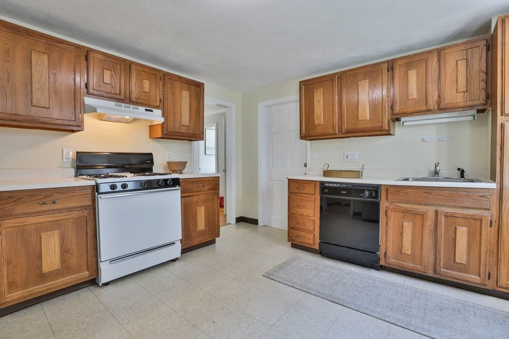 54 Green Street, Malden MA 02148 photo 7