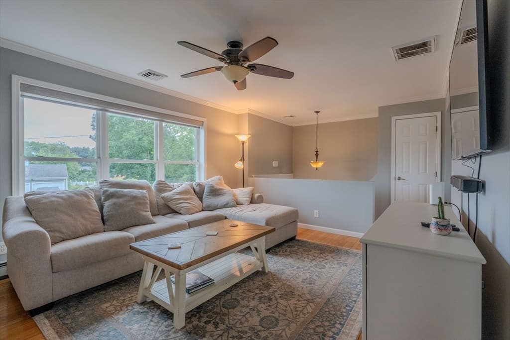 360 Perron Ave, Somerset MA 02726 photo 6