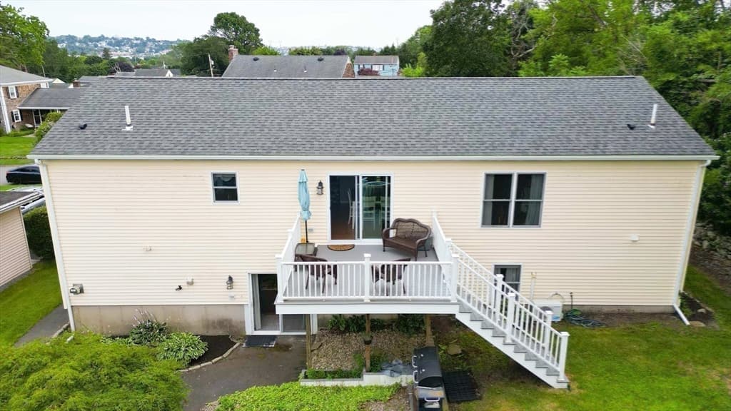 360 Perron Ave, Somerset MA 02726 photo 18