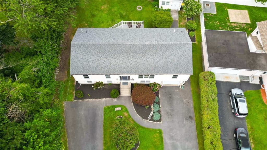 360 Perron Ave, Somerset MA 02726 photo 31