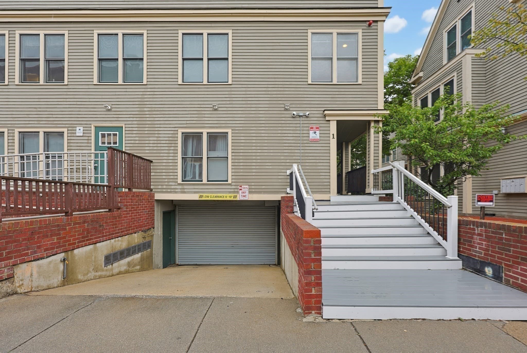 Condominium at 1 Davenport Street # 8, Cambridge MA 02140, Cambridge, photo 16 of 18