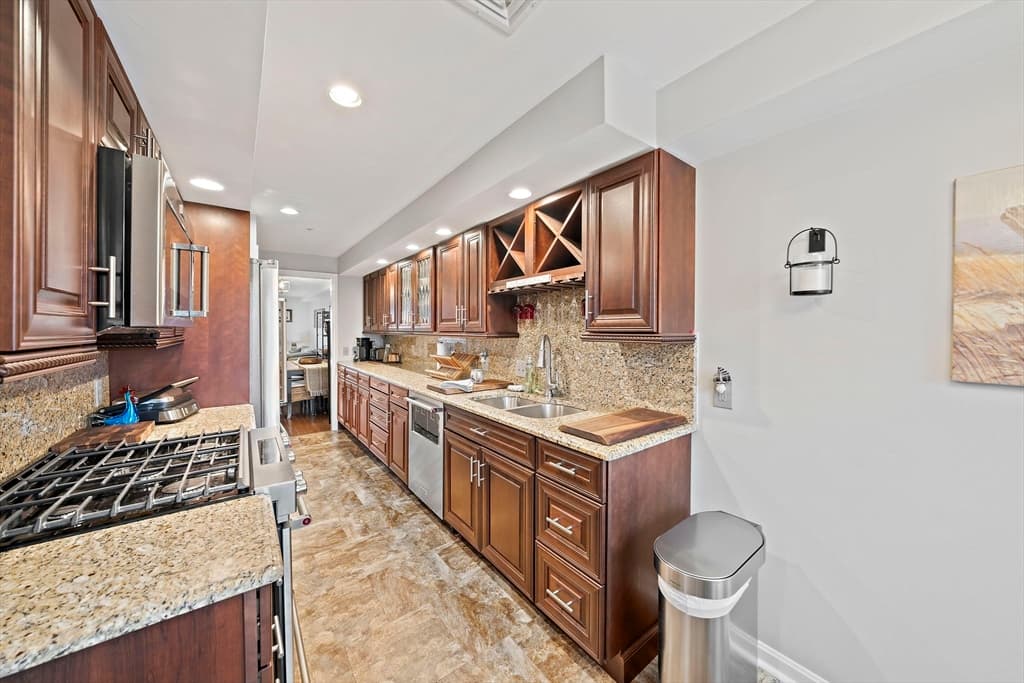 25 Highland Terr. # 2505, Plymouth MA 02360 photo 6