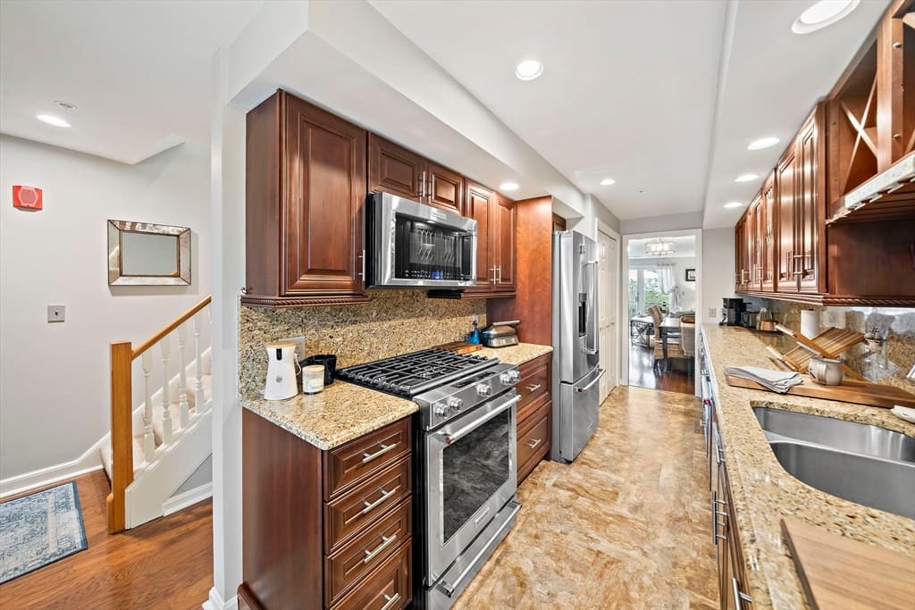 25 Highland Terr. # 2505, Plymouth MA 02360 photo 7