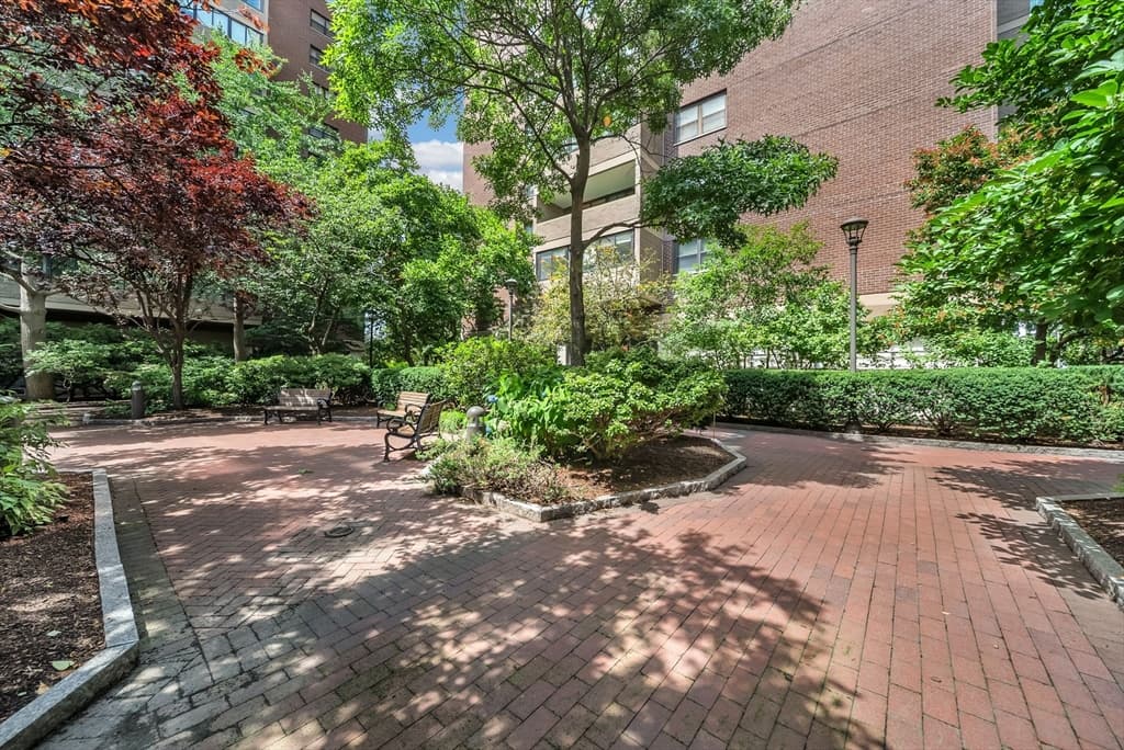 9 Hawthorne Pl # 7H, Boston MA 02114 photo 28