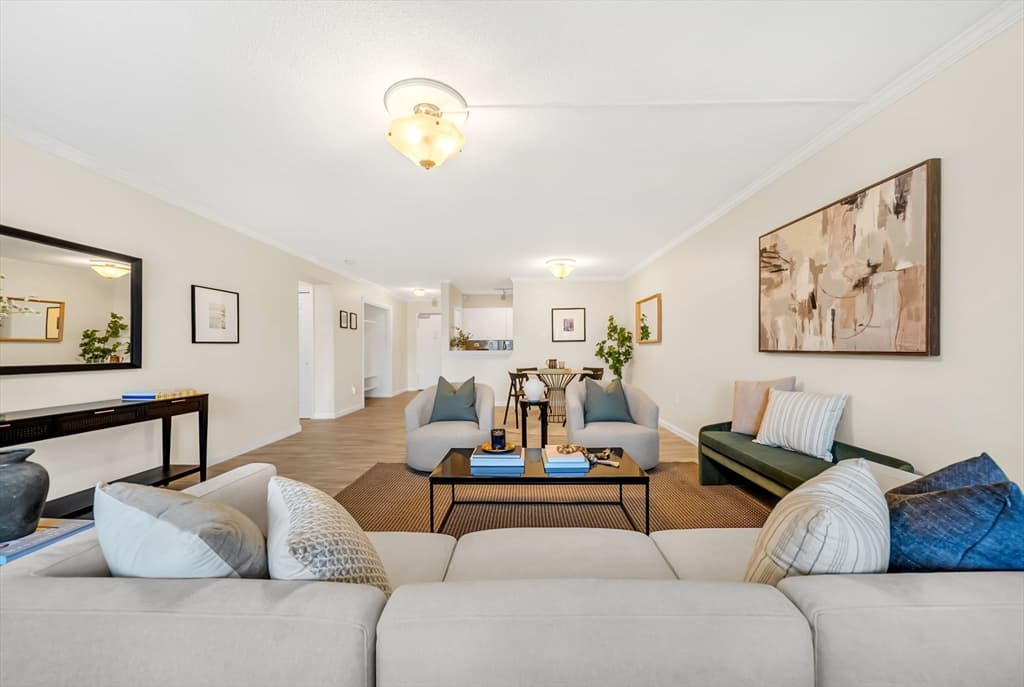 9 Hawthorne Pl # 7H, Boston MA 02114 photo 9