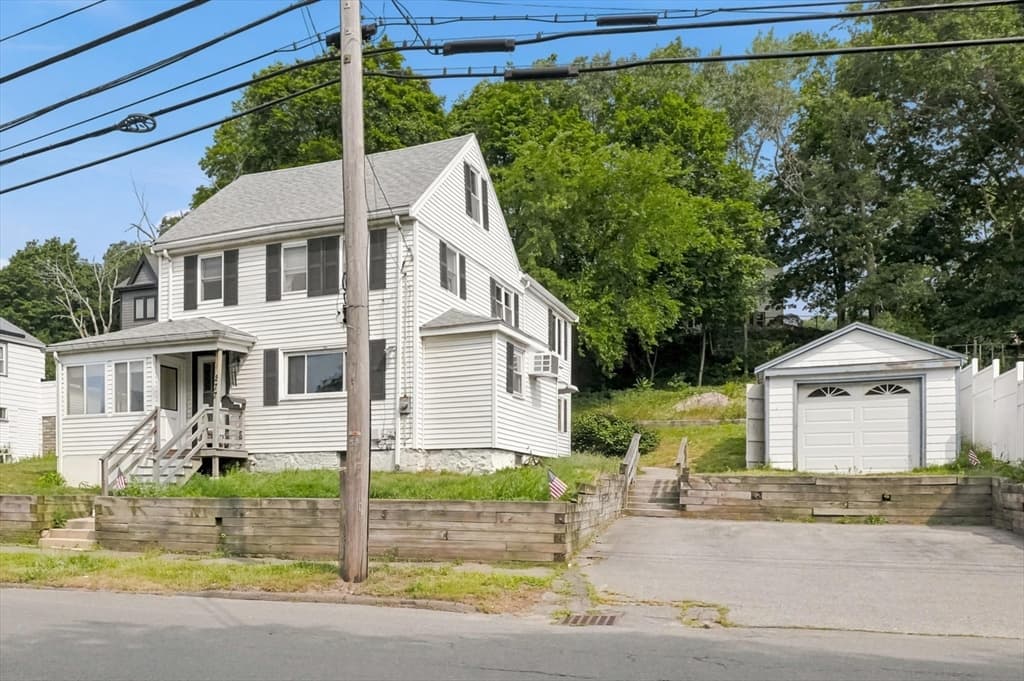 277 Lincoln Ave, Saugus MA 01906 photo 2