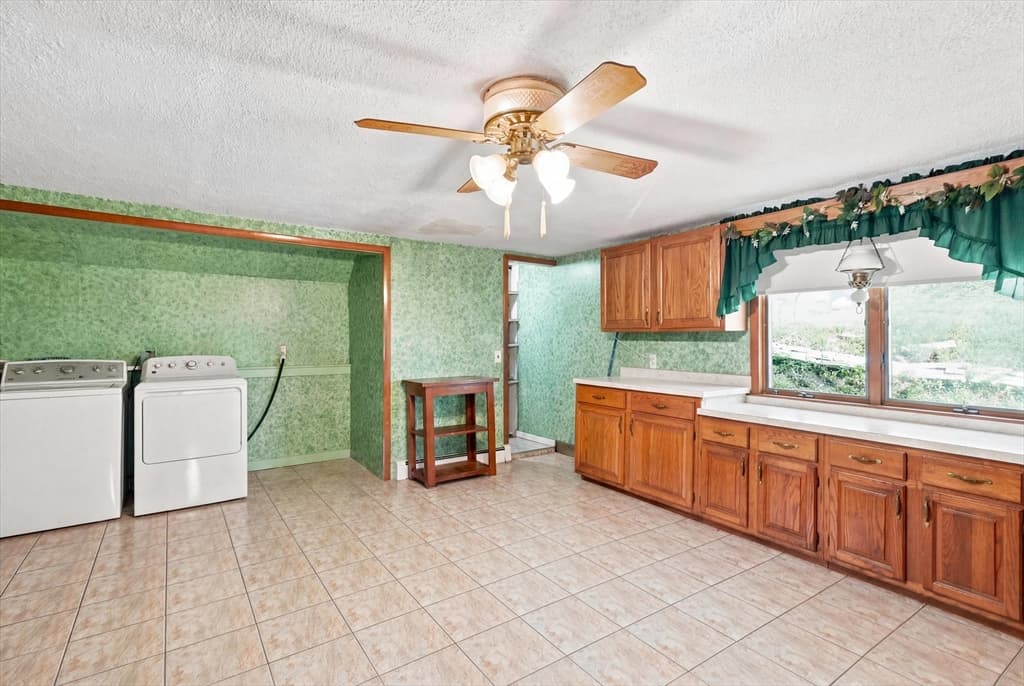 277 Lincoln Ave, Saugus MA 01906 photo 5